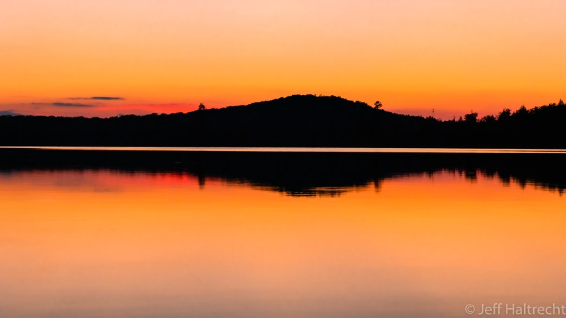 twilight time of day on the cottage life lake